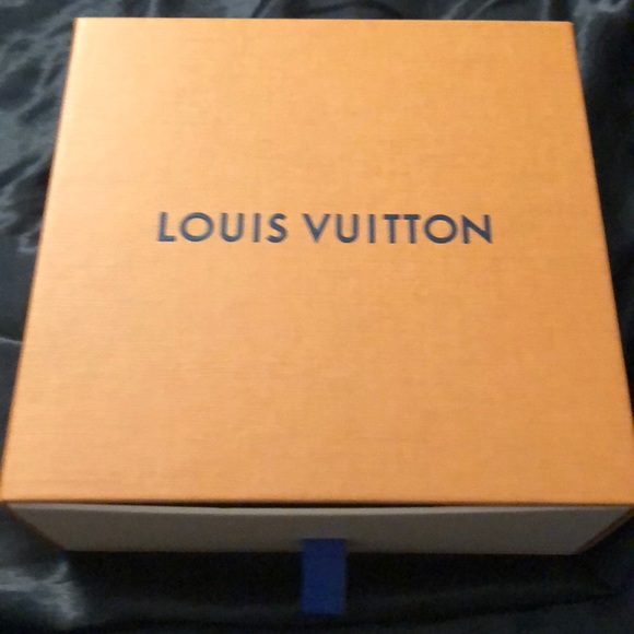 Louis Vuitton Accessories - Louis Vuitton Louis Vuitton Accessories - Louis Vuitton